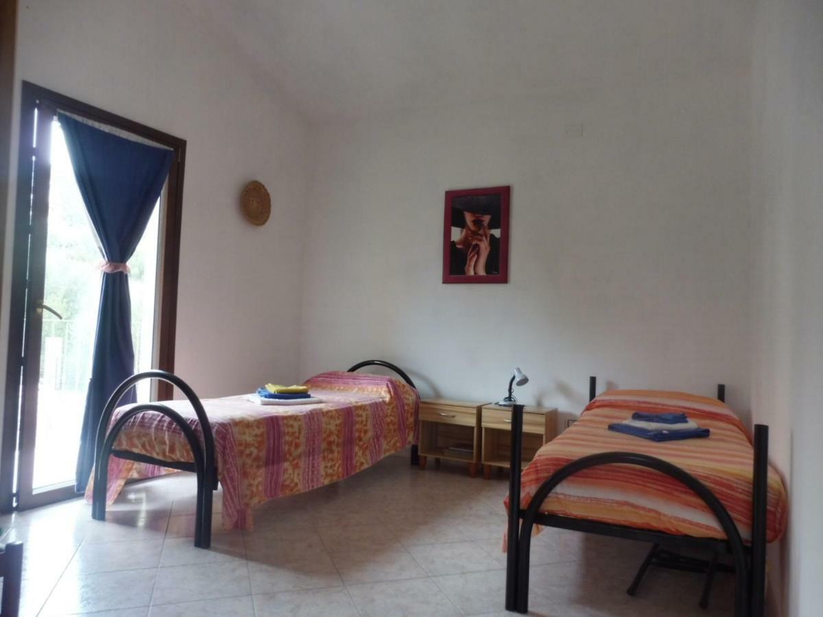 Casa Miriam - Appartamenti Vacanze Villaputzu Exterior foto